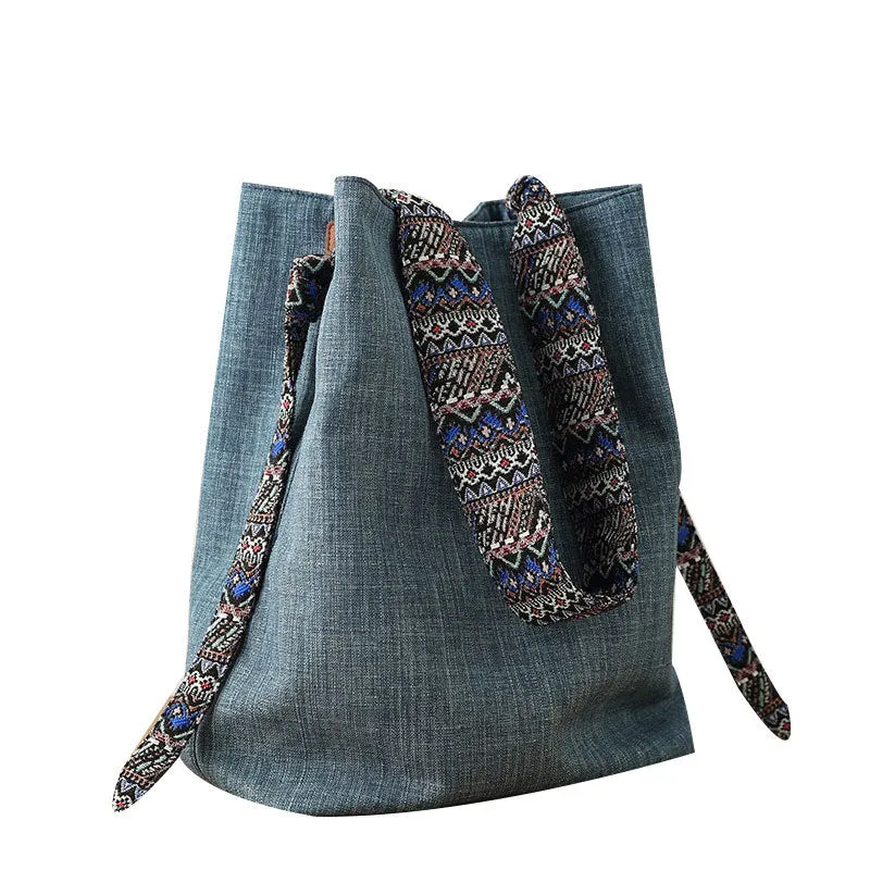 Canvas shoulder bag