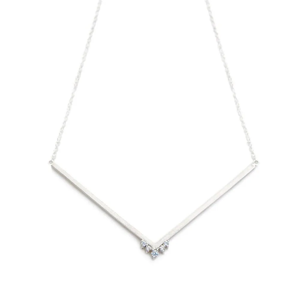 Ella Necklace | Diamond Collarbone Duster